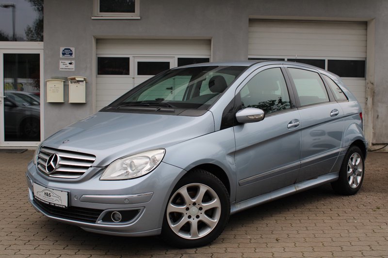 MercedesBenz B 200 CDI used buy in Wedel Price 2500 eur Int.Nr. WE