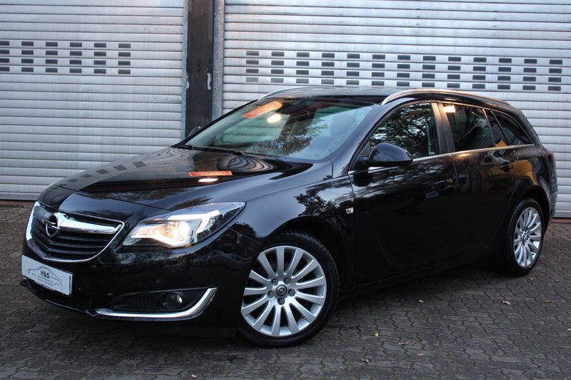 Opel Insignia Schwarz