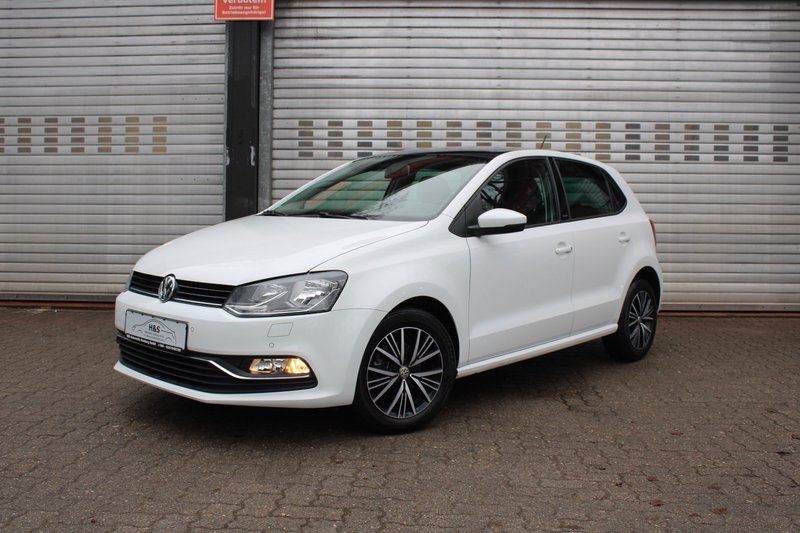 Volkswagen Polo 1.2 TSI gebraucht kaufen in Norderstedt Preis 12990 eur Int.Nr. NO11495 VERKAUFT